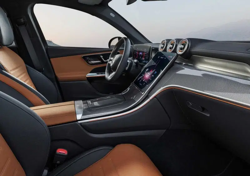 Mercedes-Benz GLC Coupé (2023-->>) (9)