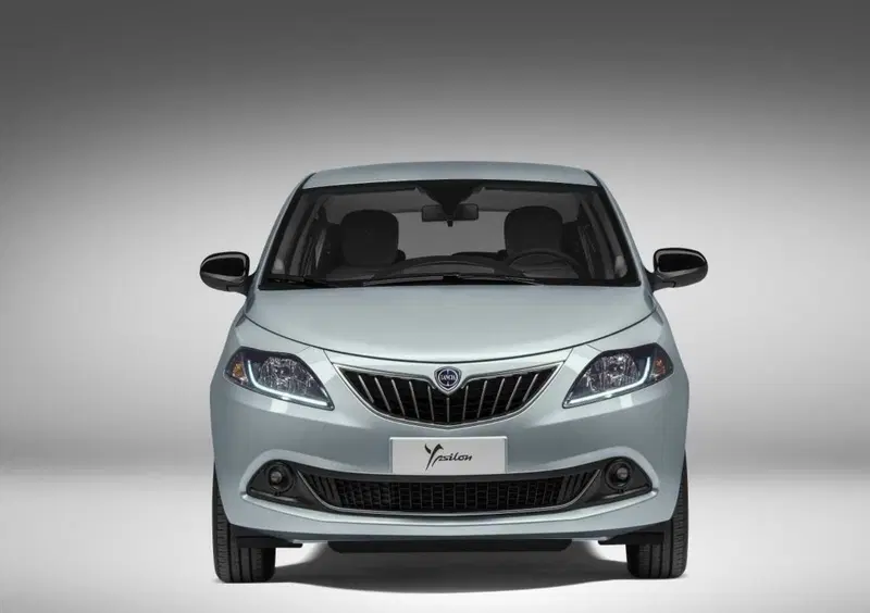 Lancia Ypsilon (2011-24) (4)