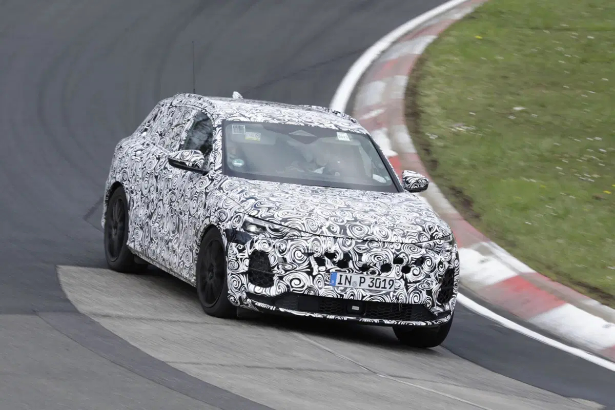 Audi SQ5 2023, la nuova generazione è in arrivo [Foto Spia]