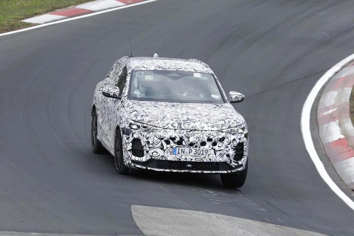 Audi SQ5 2023, la nuova generazione è in arrivo [Foto Spia] (13)