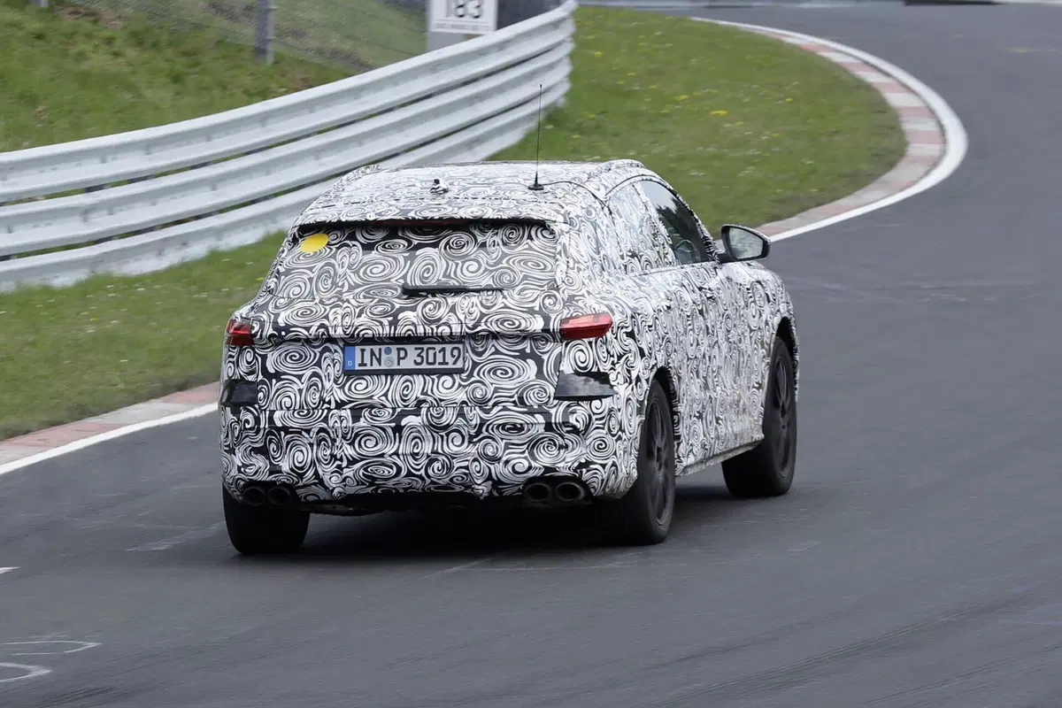 Audi SQ5 2023, la nuova generazione è in arrivo [Foto Spia] (15)