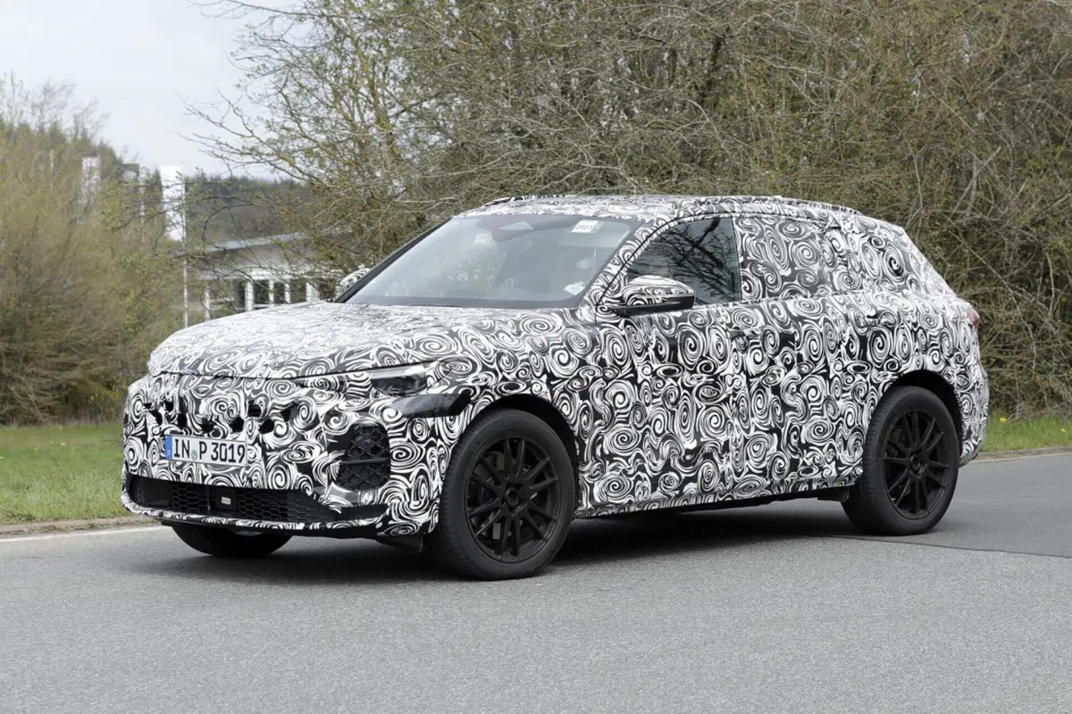 Audi SQ5 2023, la nuova generazione è in arrivo [Foto Spia] (18)