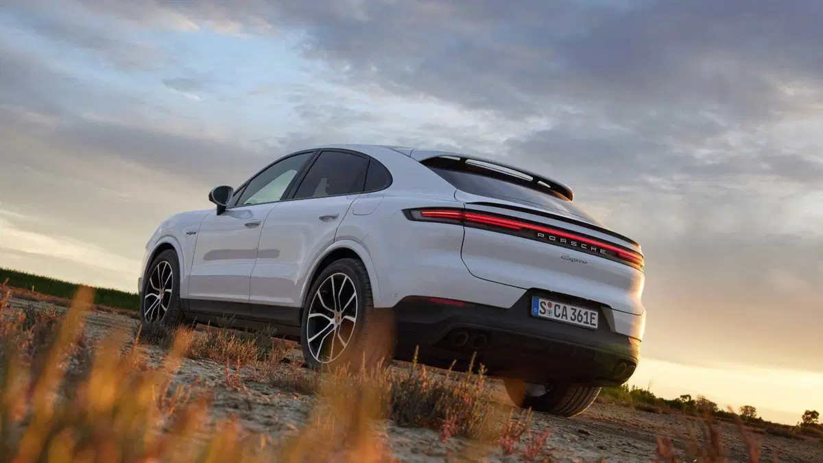 Porsche Cayenne Coupé (2019-->>) (6)