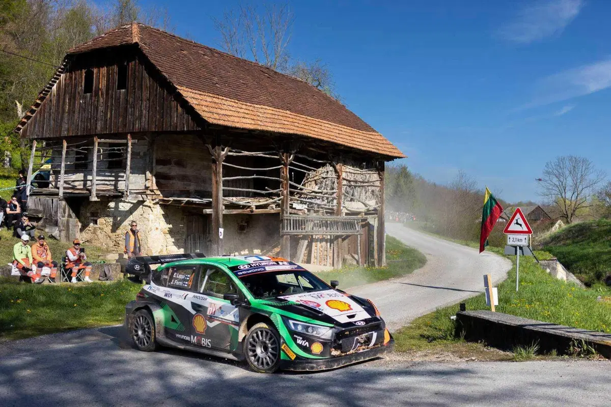 WRC Croazia. Evans, Toyota, Vince e Raggiunge Ogier in Testa al Mondiale (6)