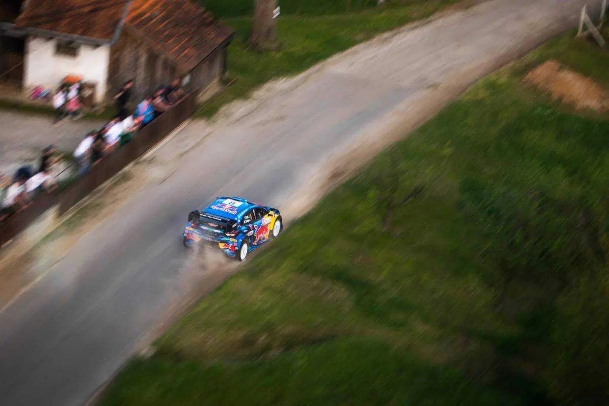 WRC Croazia. Evans, Toyota, Vince e Raggiunge Ogier in Testa al Mondiale (15)