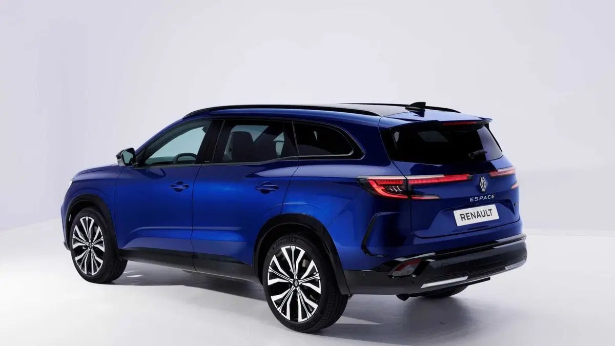 Renault Espace (2023-->>) (12)