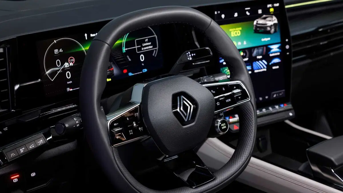 Renault Espace (2023-->>) (23)