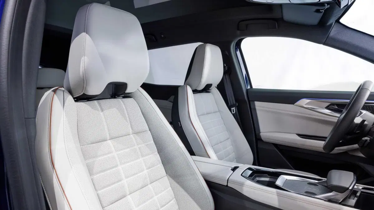 Renault Espace (2023-->>) (17)