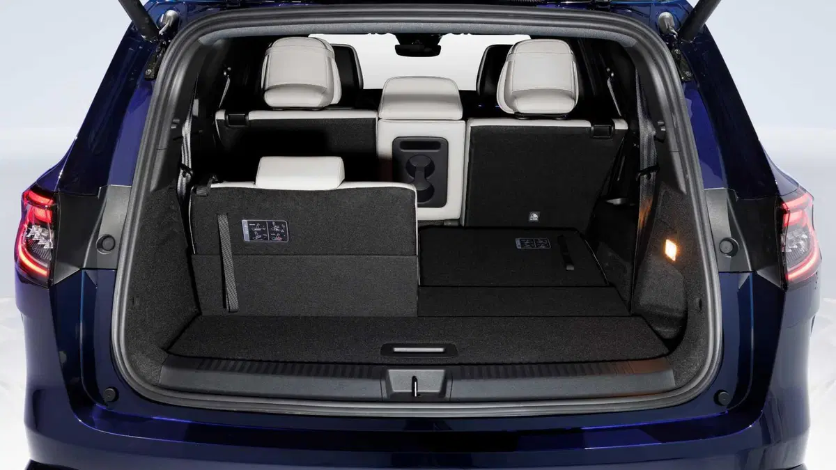 Renault Espace (2023-->>) (18)