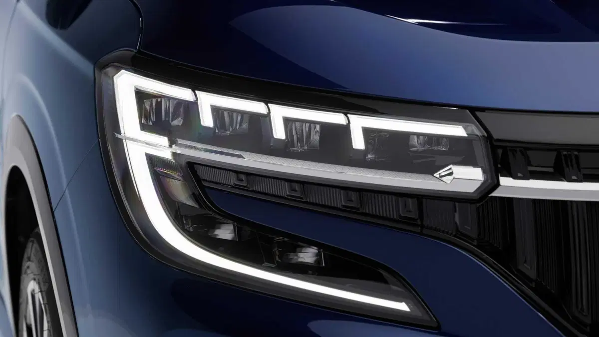 Renault Espace (2023-->>) (19)