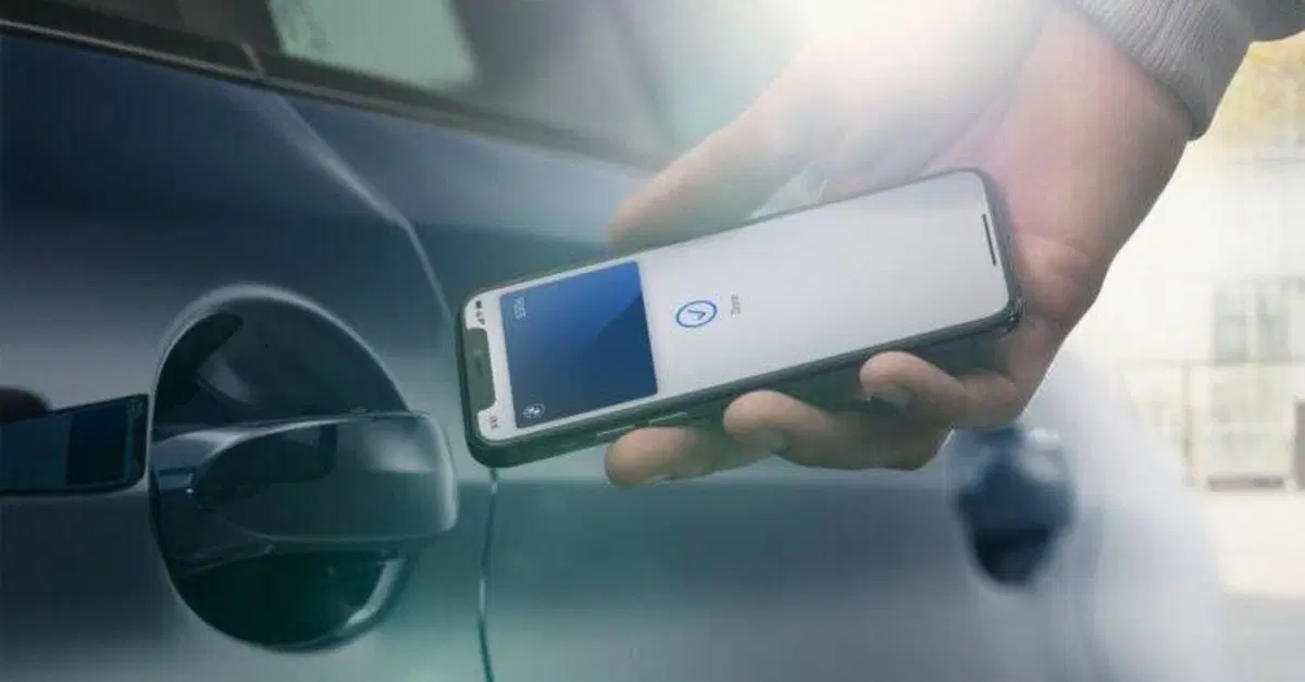 BMW incorpora le chiavi dell'auto anche negli smartphone Android 