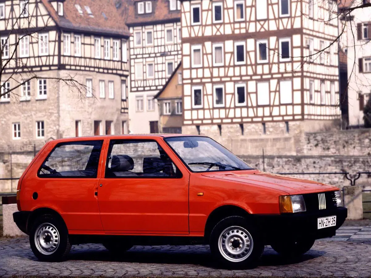 FIAT Uno: Buon compleanno! 40 anni di storia (1983 - 2023) (3)