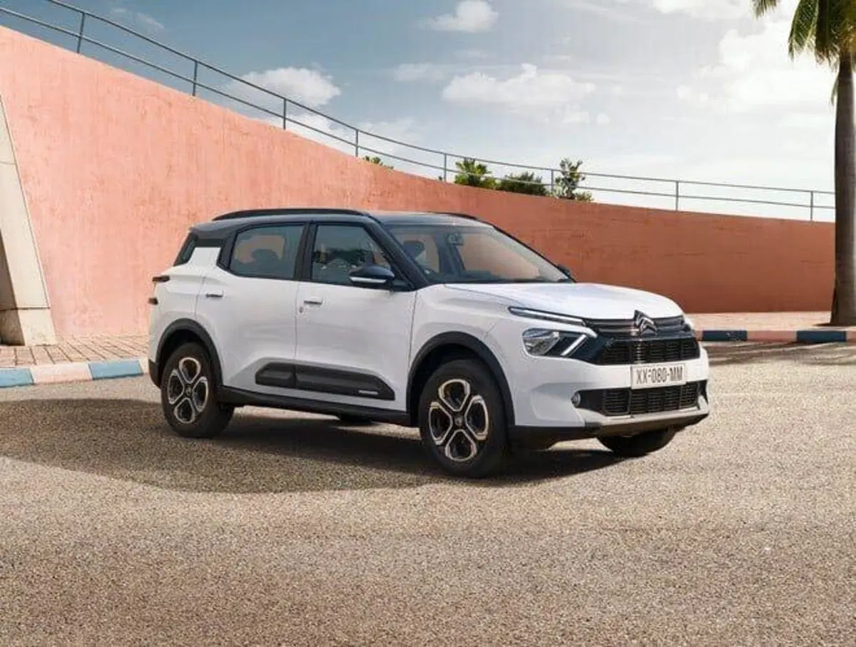 Nuova Citroen C3 Aircross: piccola Suv ma a "passo lungo" dall'India (8)