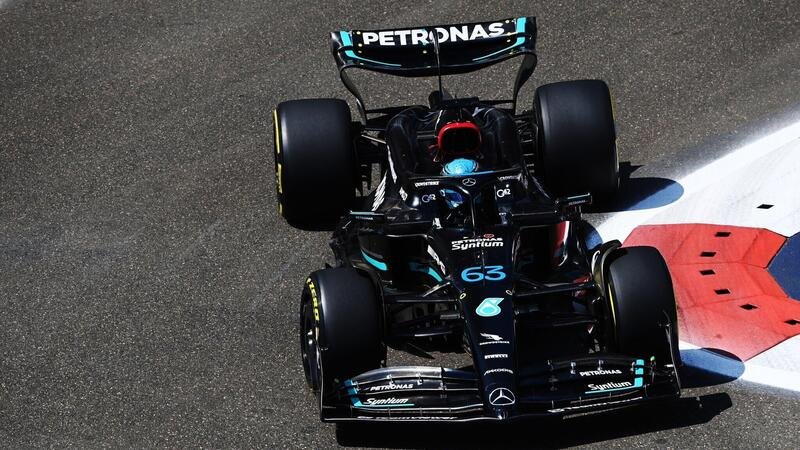 F1, GP Azerbaijan 2023. Mercedes alla ricerca del ritmo per la gara