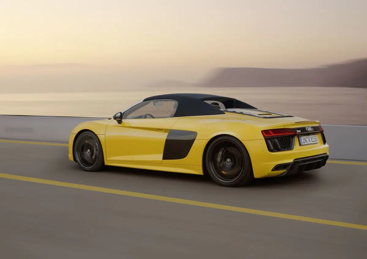 Nuova Audi R8 Spyder, la scoperta (10)