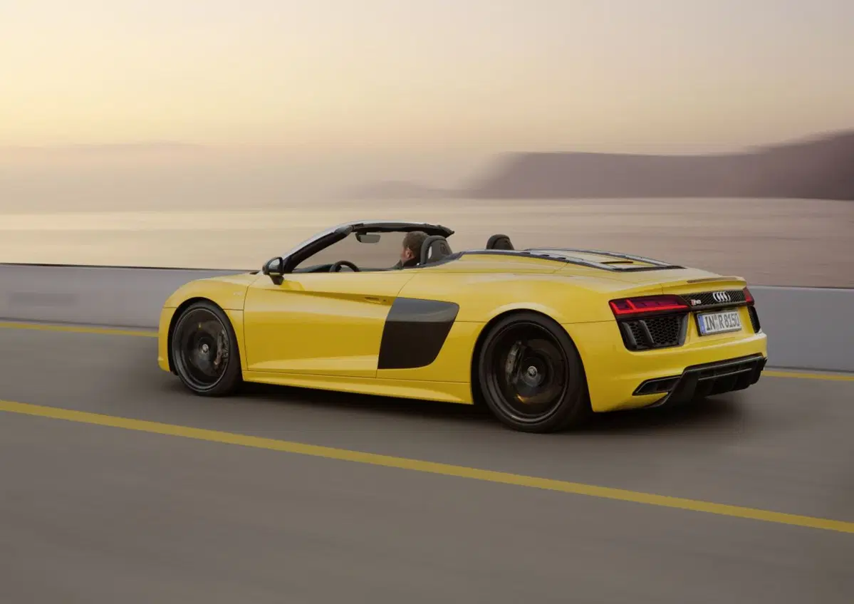 Nuova Audi R8 Spyder, la scoperta (11)