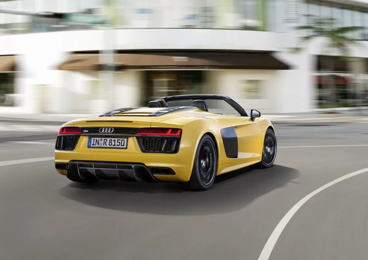 Nuova Audi R8 Spyder, la scoperta (12)