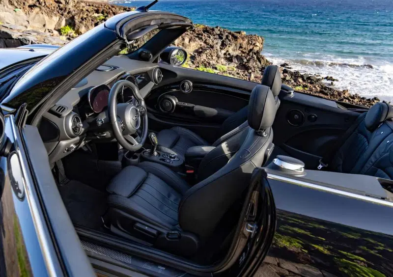 MINI Mini Cabrio (2023-->>) (35)
