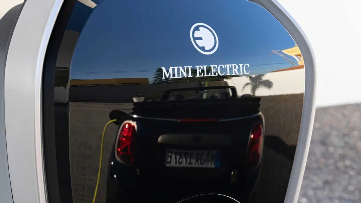 MINI Mini Cabrio 2.0 John Cooper Works JCW auto (63)