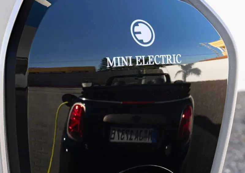 MINI Mini Cabrio (2023-->>) (41)