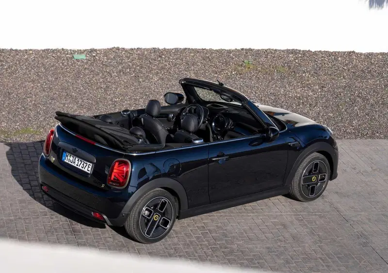MINI Mini Cabrio (2023-->>) (32)