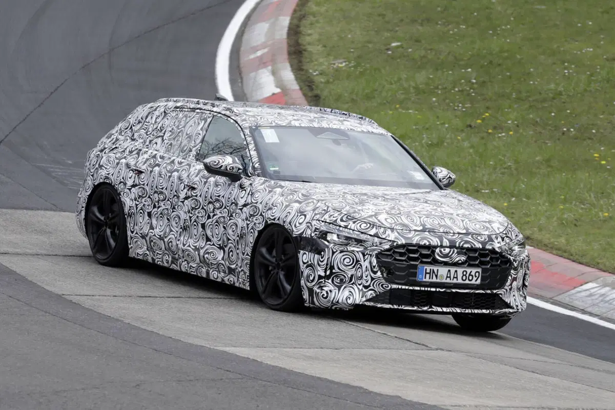 Audi A5 e S5 2023, sarà ibrida Mild-Hybrid e Plug-In [Foto Spia] (4)