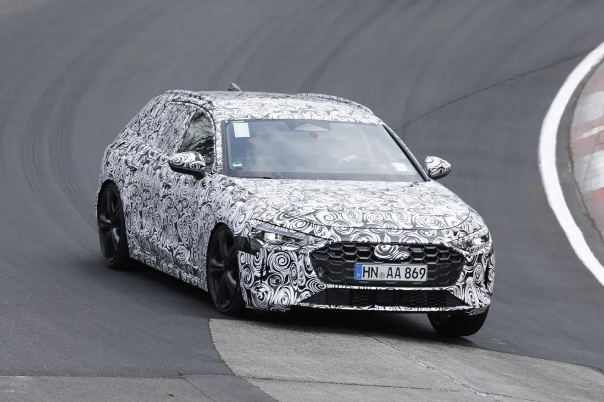 Audi A5 e S5 2023, sarà ibrida Mild-Hybrid e Plug-In [Foto Spia] (9)