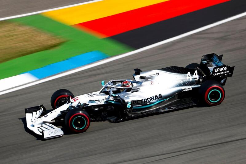 La Mercedes W10 in pista in Germania nel 2019