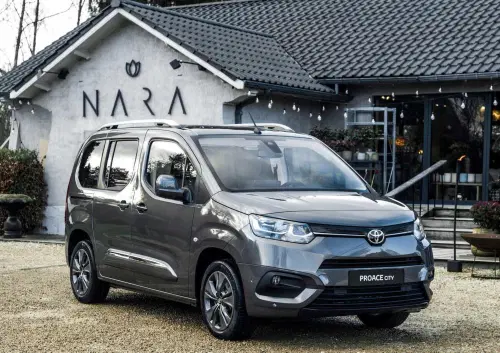 Toyota Proace City Verso Electric (2022-23)
