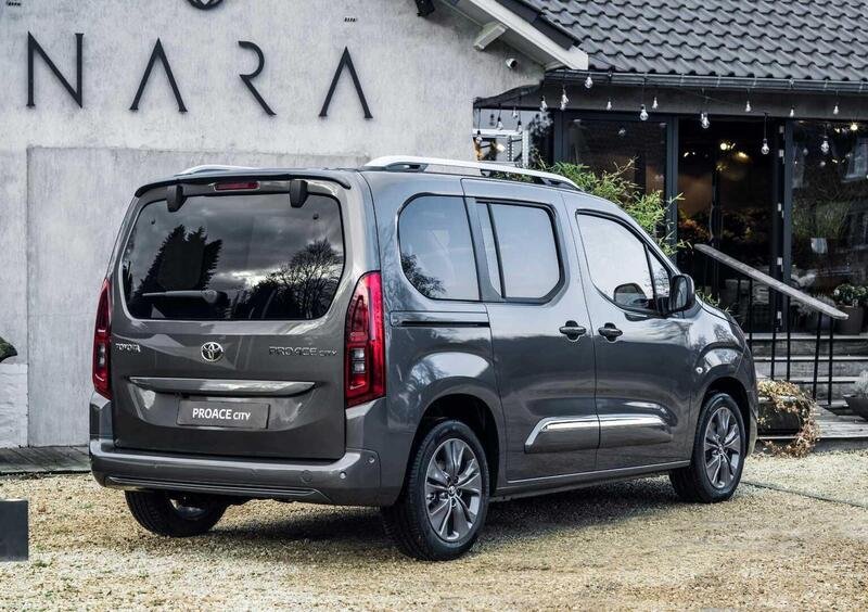 Toyota Proace City Verso Electric (2022->>) (2)