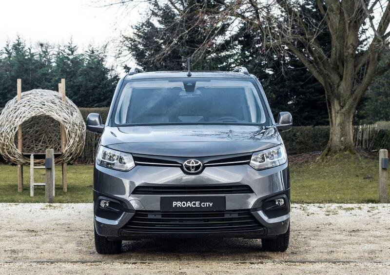 Toyota Proace City Verso Electric (2022->>) (5)