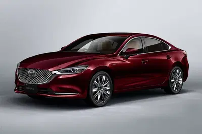 Mazda 6 a sei cilindri? No, ma potrebbe esser sostituita da un'elettrica cinese...