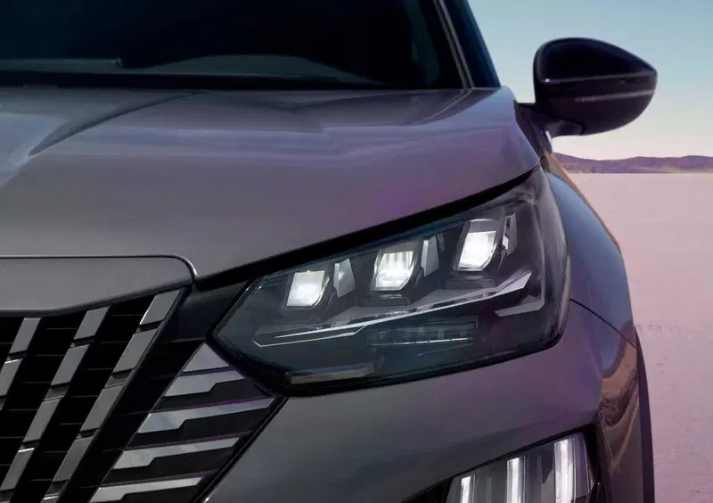 Peugeot 2008 (2019-->>) (7)