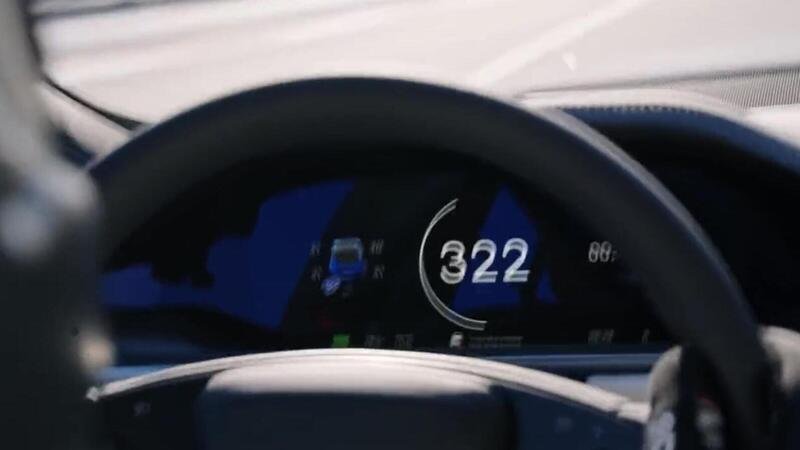 Tesla Model S Plaid, ora supera i 322 km/h [VIDEO]