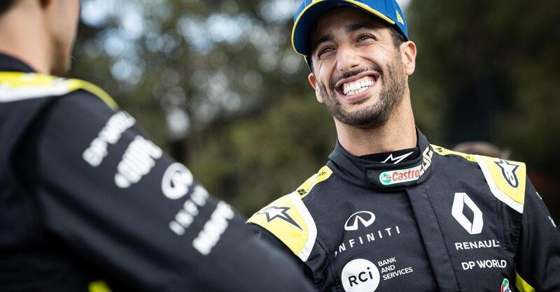 Formula 1: Daniel Ricciardo va sotto copertura per uno scherzo