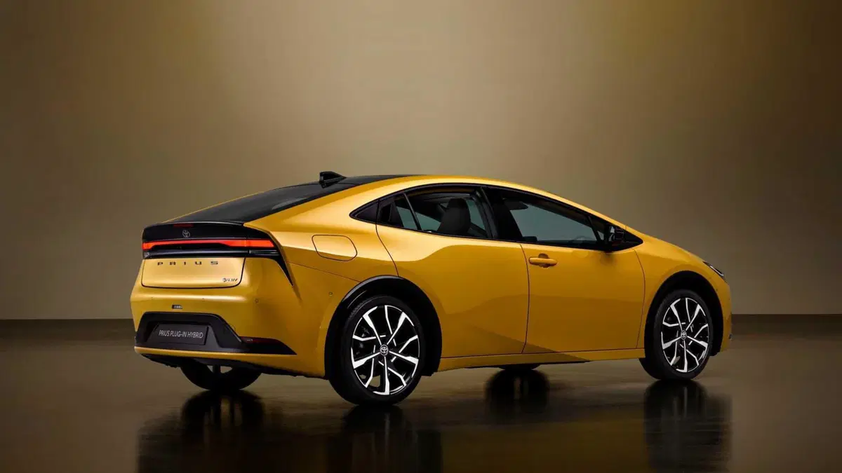 Toyota Prius (7)