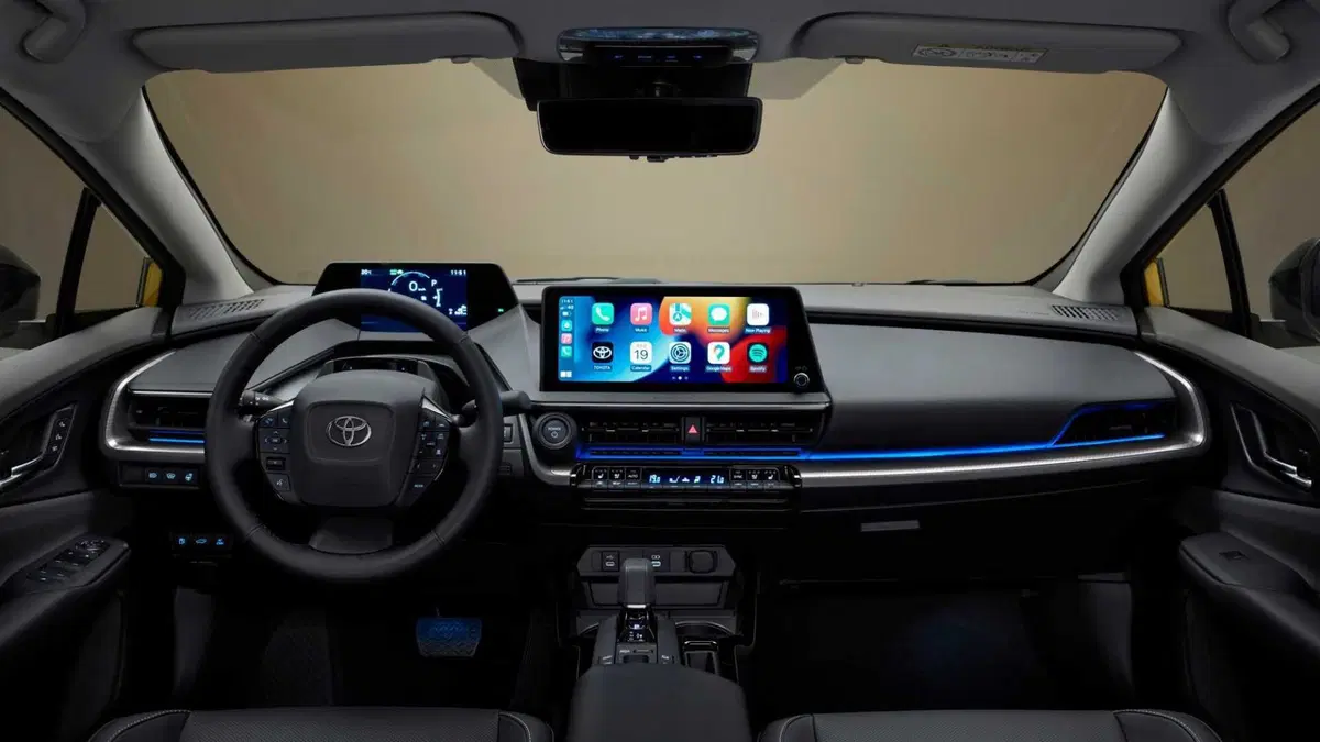 Toyota Prius (9)
