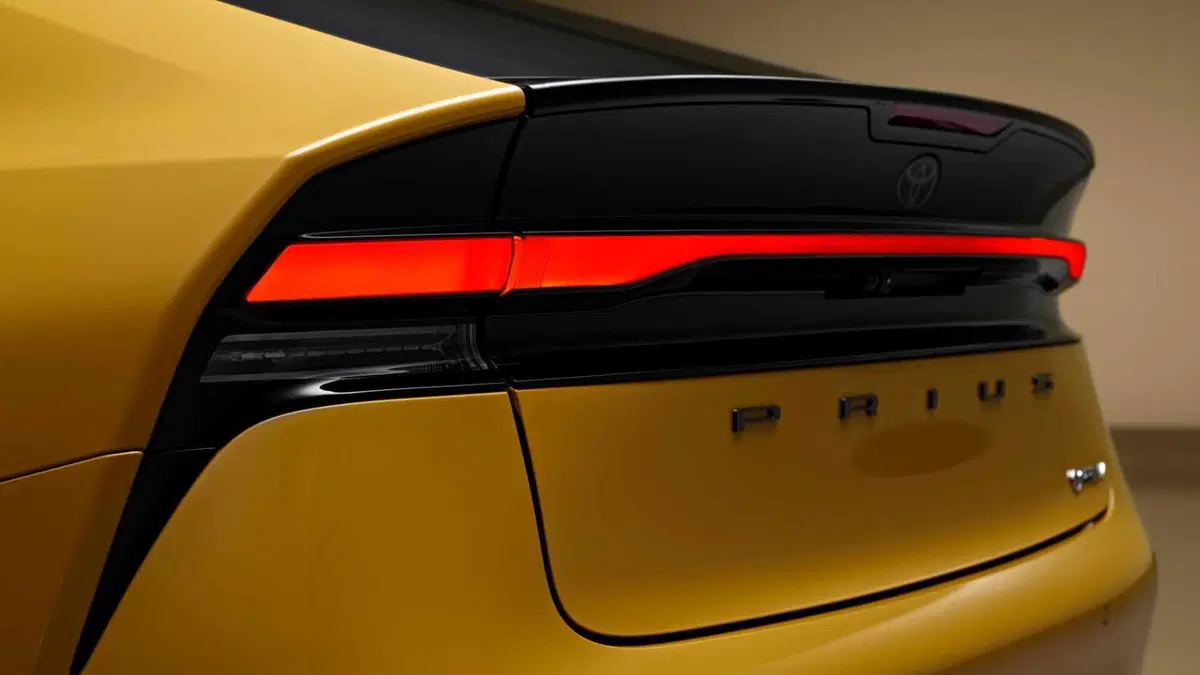 Toyota Prius (15)