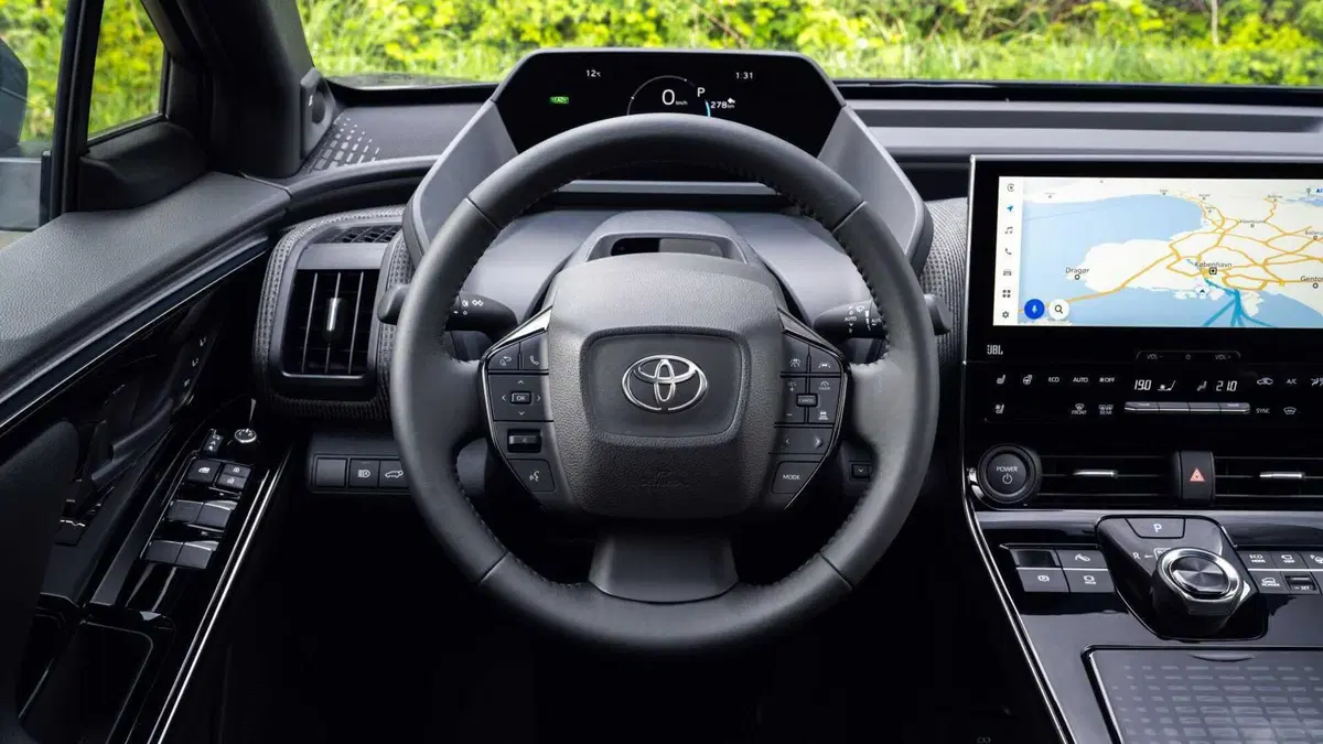 Toyota bZ4X EV 218 CV First Edition AWD (13)