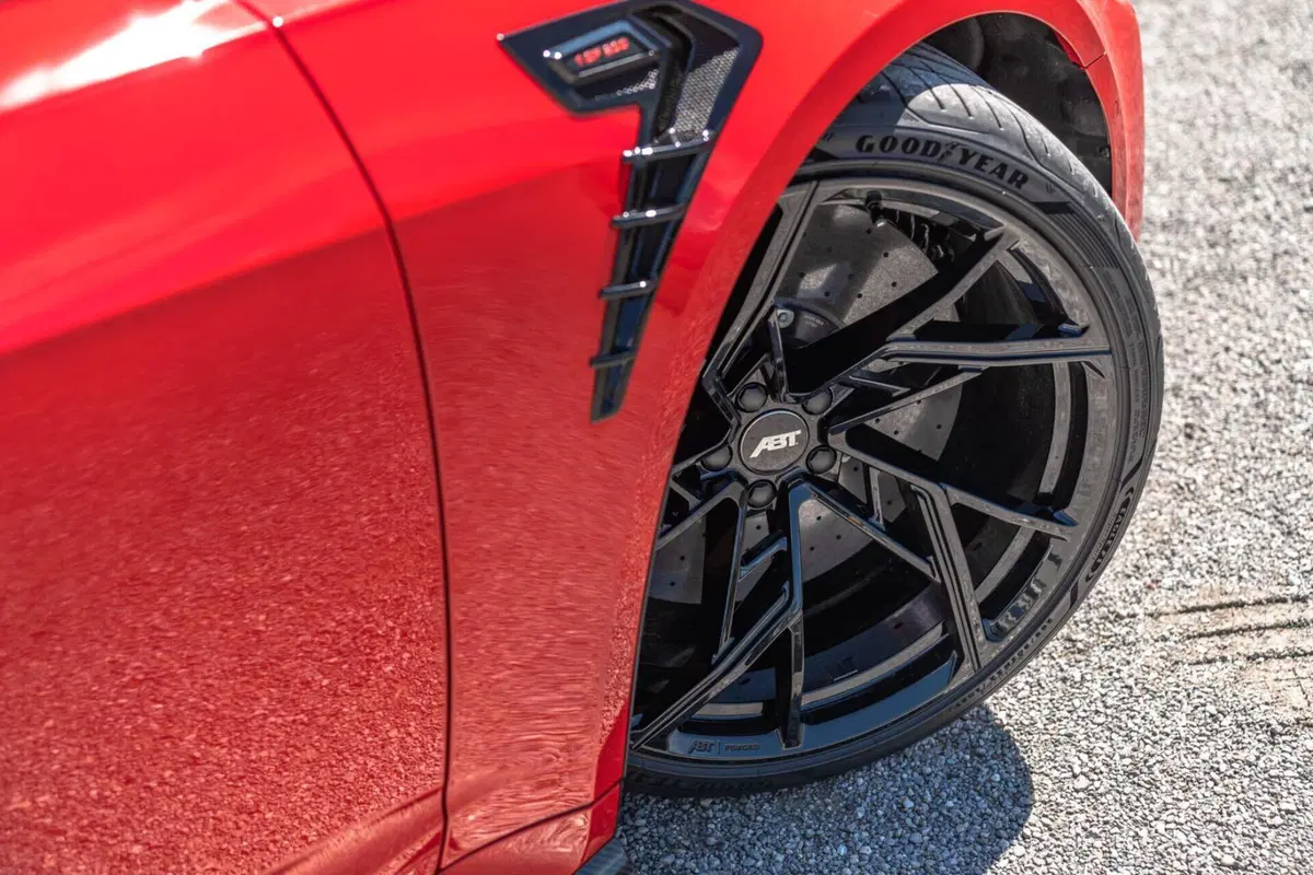 ABT RS6-LE: la performance portata all’estremo della RS 6 Avant (9)