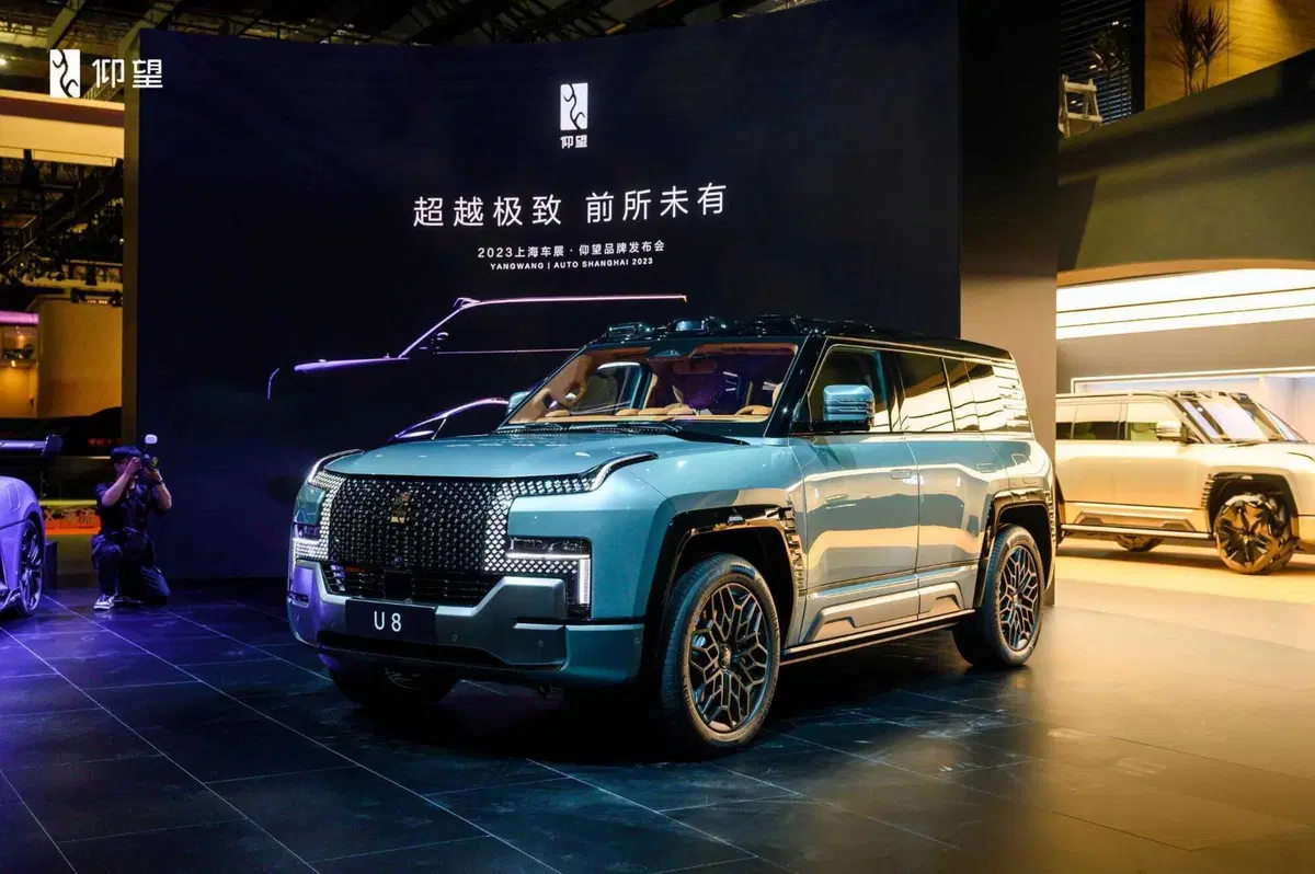 Yangwang: il marchio premium di BYD inizia le operazioni in Europa con la U8 e la U9 [VIDEO] (14)