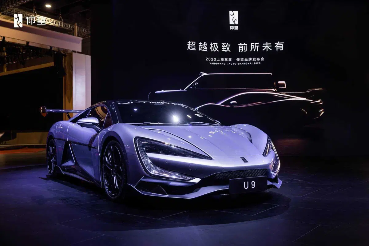 Yangwang: il marchio premium di BYD inizia le operazioni in Europa con la U8 e la U9 [VIDEO] (19)