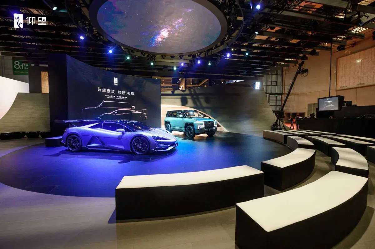 Yangwang: il marchio premium di BYD inizia le operazioni in Europa con la U8 e la U9 [VIDEO] (25)