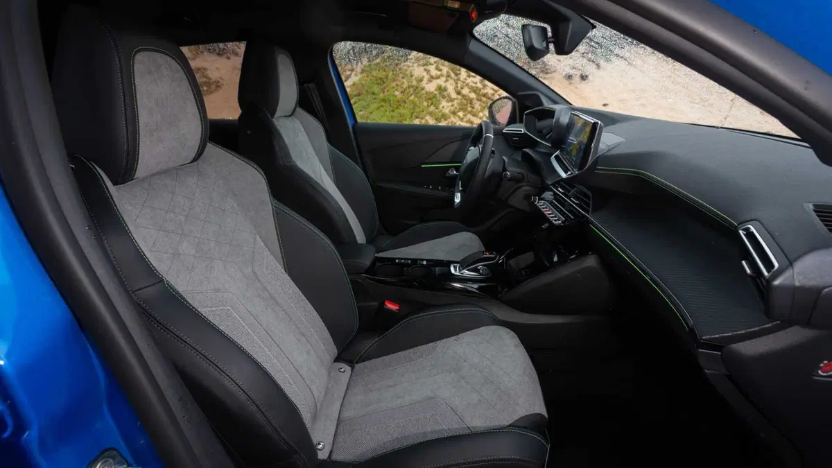 Peugeot 208 50 kWh Active (31)