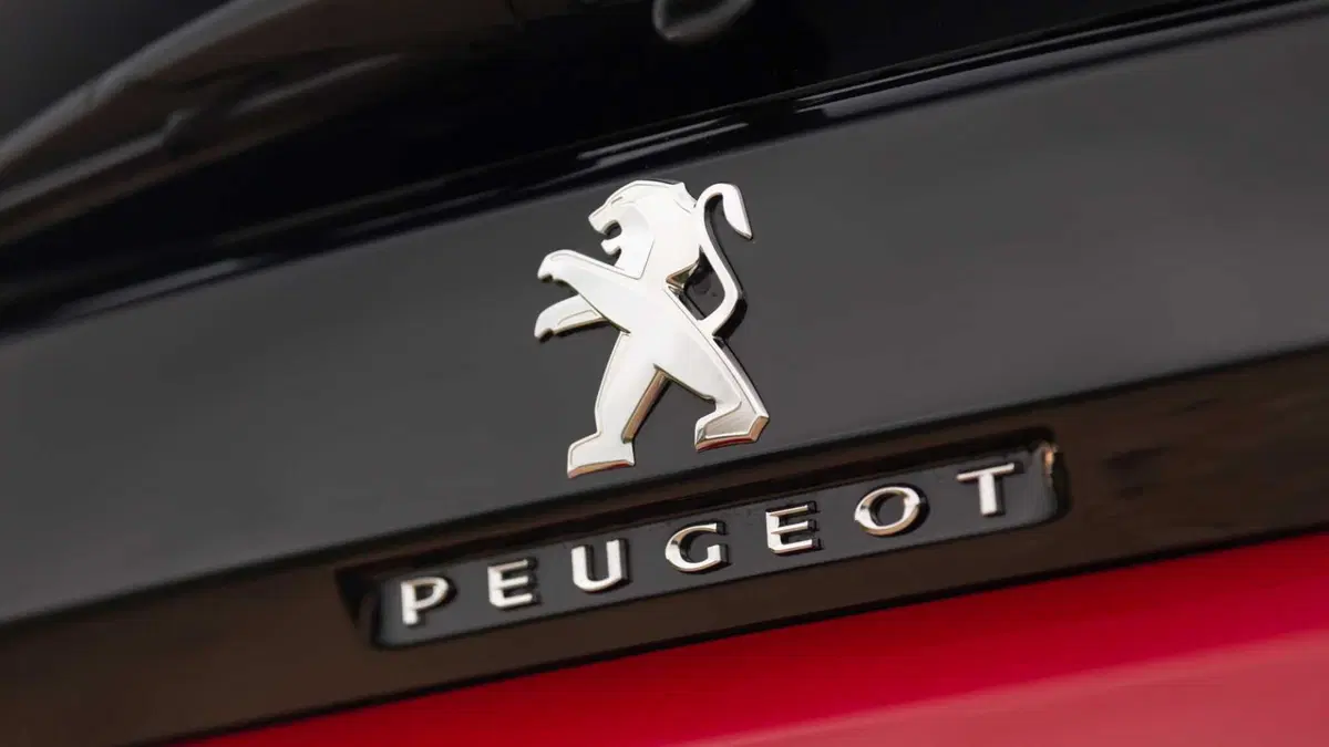 Peugeot 5008 BlueHDi 150 S&S Business (17)