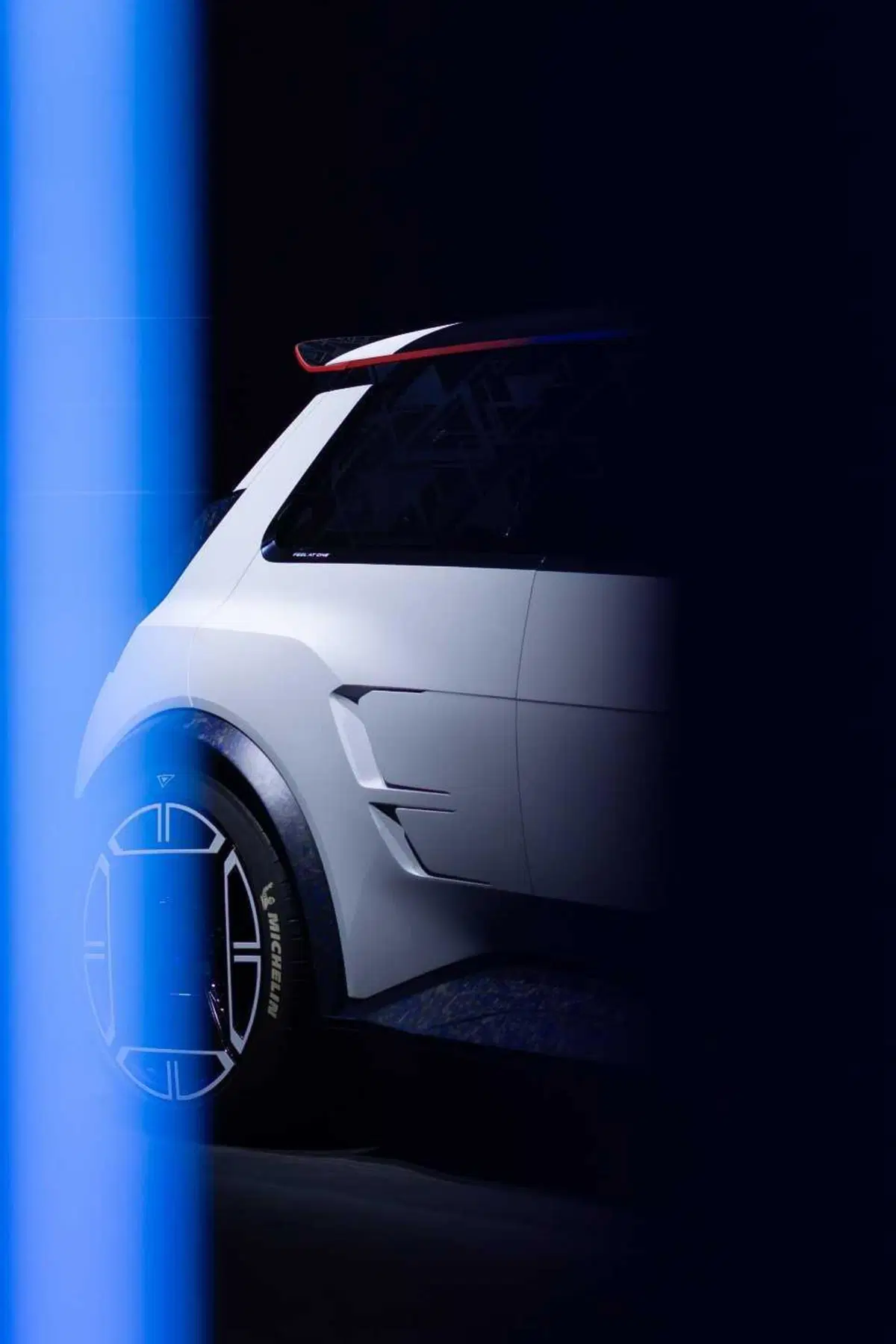 Alpine A-290 beta: vista dal vivo è ancora più effetto R5 Turbo [VIDEO] (35)