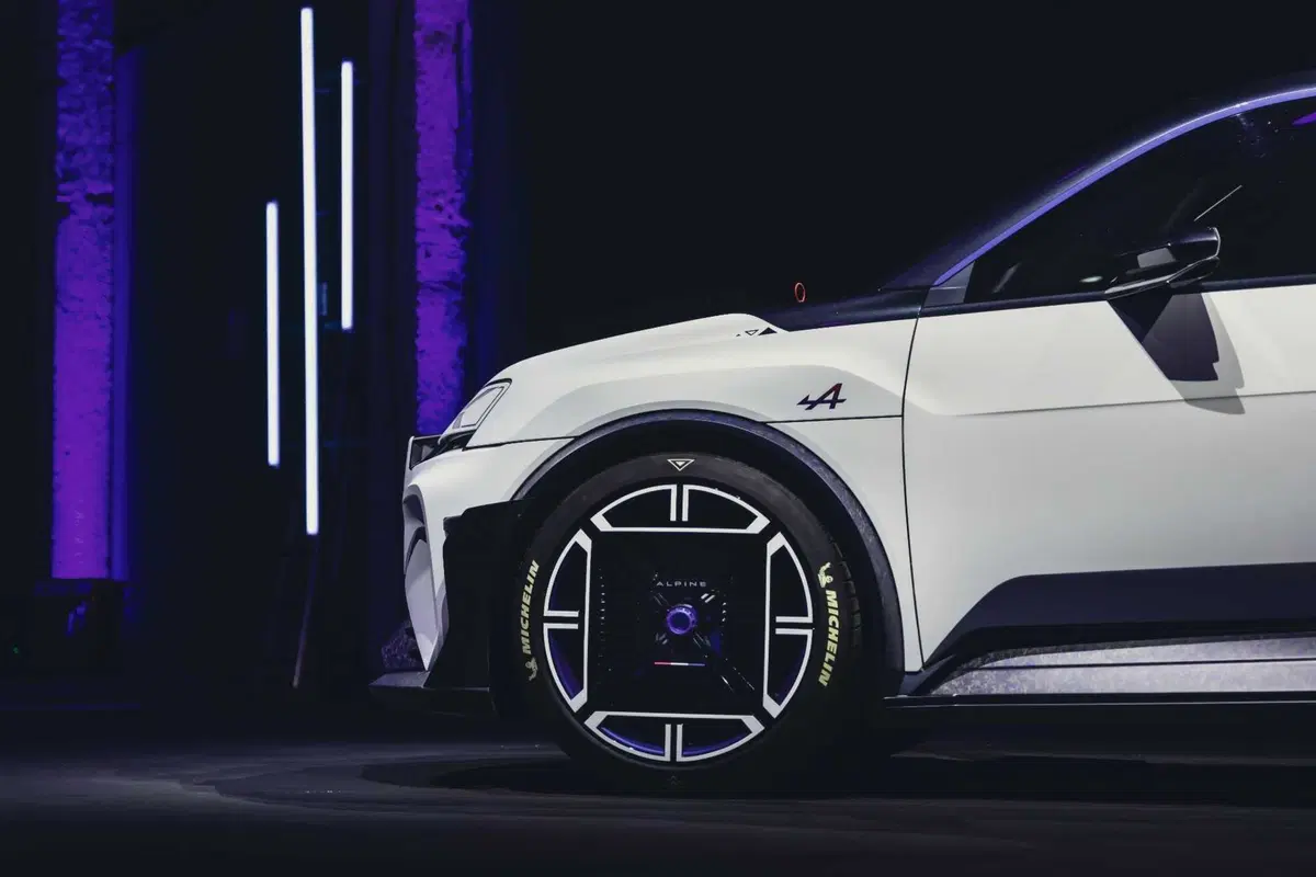 Alpine A-290 beta: vista dal vivo è ancora più effetto R5 Turbo [VIDEO] (39)