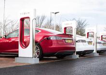 Tesla Supercharger: taglio al prezzo. Ora scende di 0,46 euro a kWh