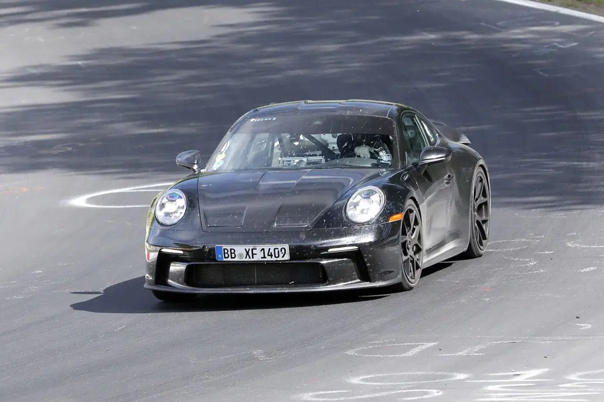 Porsche 911 ST, edizione speciale per celebrare gli anni ‘70 [Foto Spia] (8)