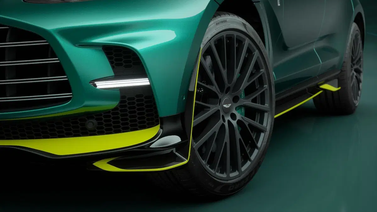 Aston Martin dedica una Suv alla Formula 1 di Fernando Alonso (4)